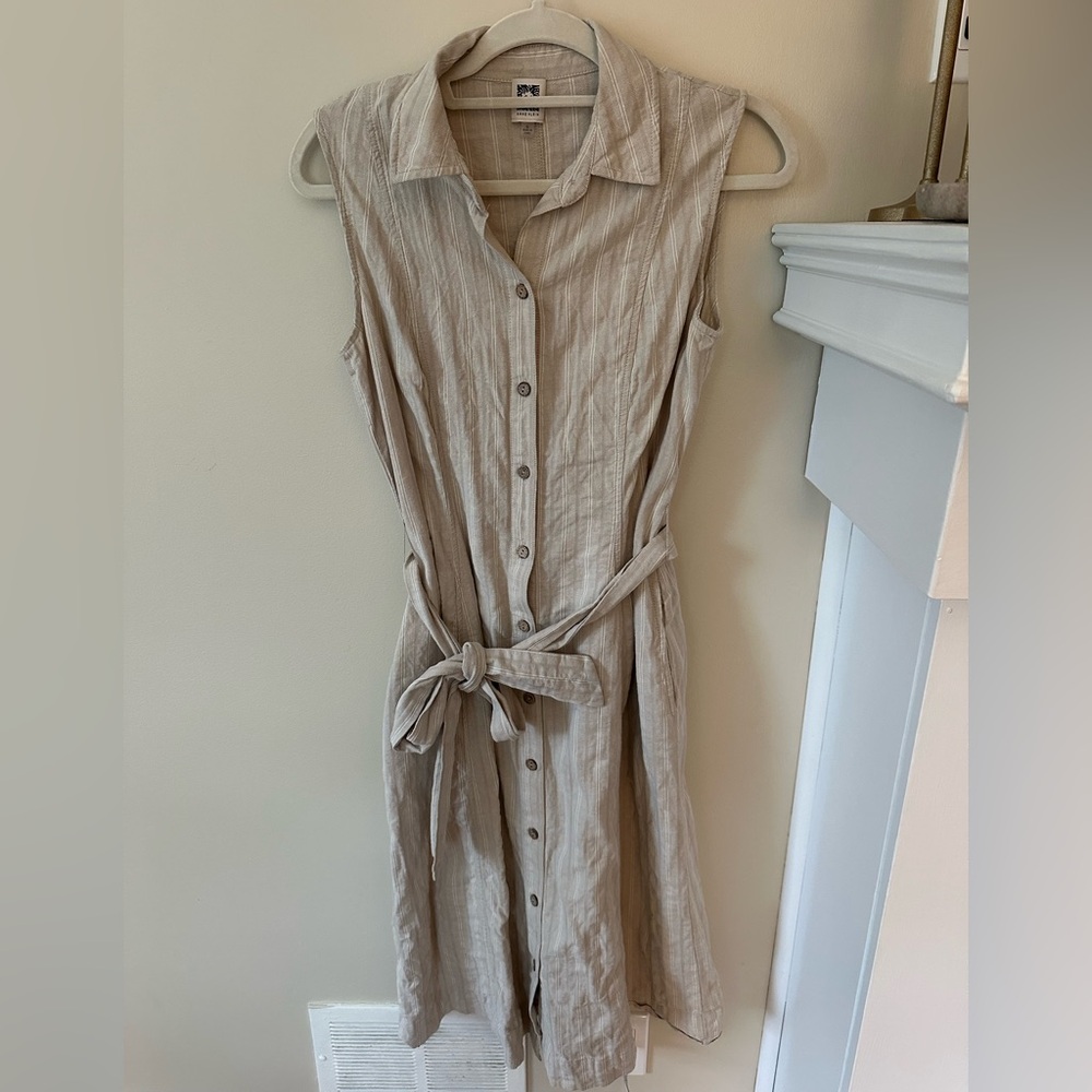 Anne Klein Light Tan Sleeveless Midi Dress